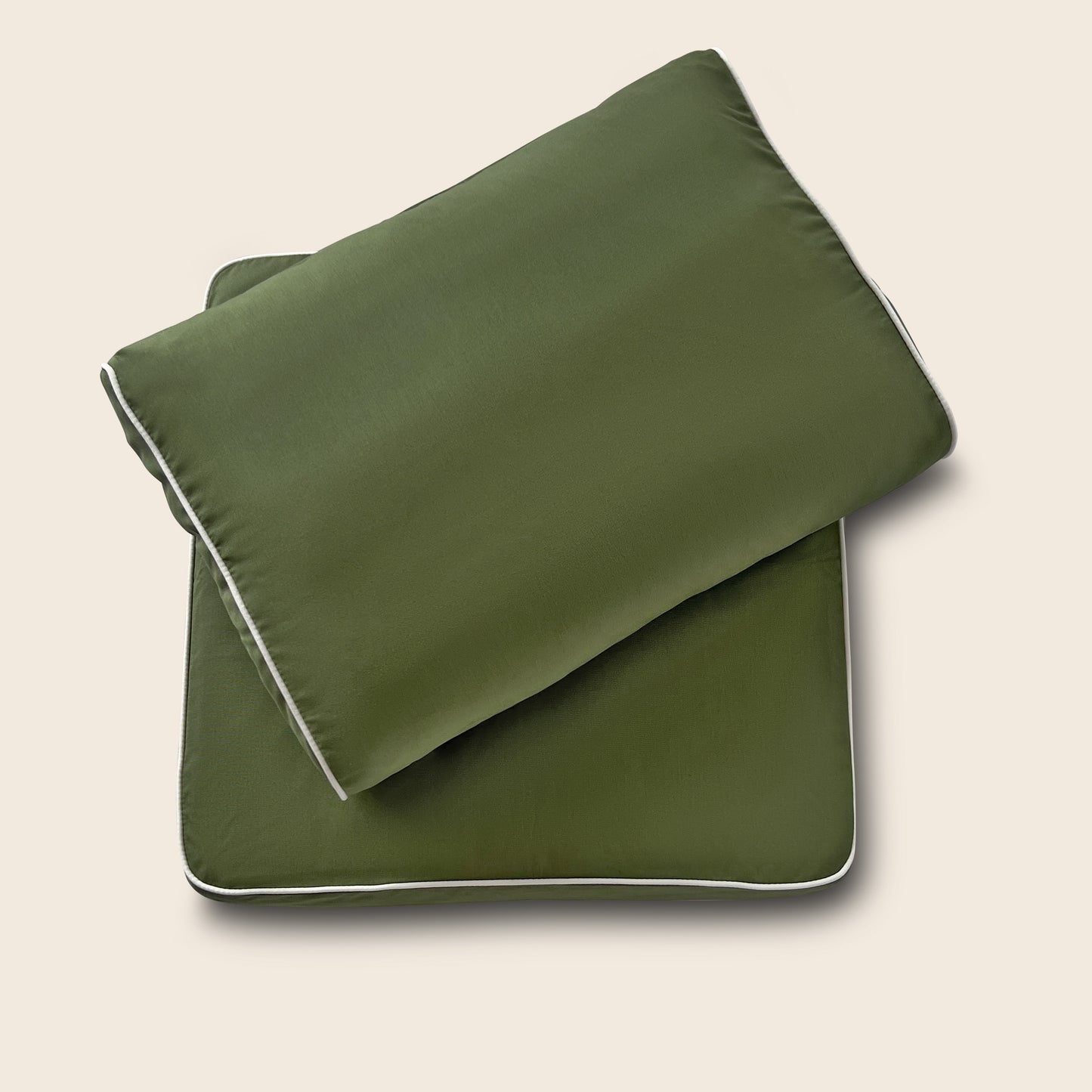 ESSENTIAL COLLECTION | BACK COVER